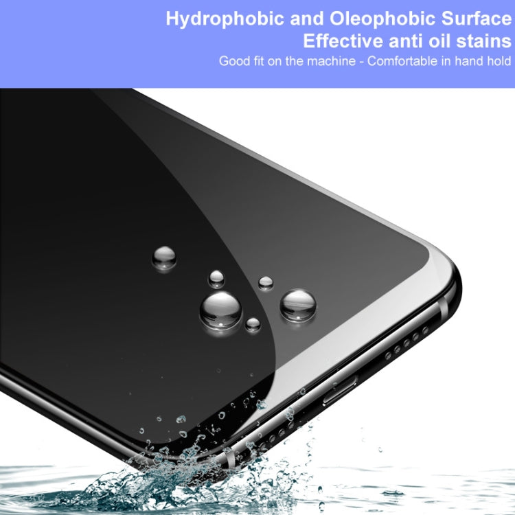 imak 9H 表面硬度全屏鋼化玻璃保護膜 Pro+ 系列，適用於 iPhone 16e / 17e，適用於 iPhone 17 Pro Max，適用於 iPhone 17 / 17 Pro，適用於 iPhone Air，適用於 iPhone 16 Pro Max，適用於 iPhone 16 Pro，適用於 iPhone 16 Plus，適用於 iPhone 16
