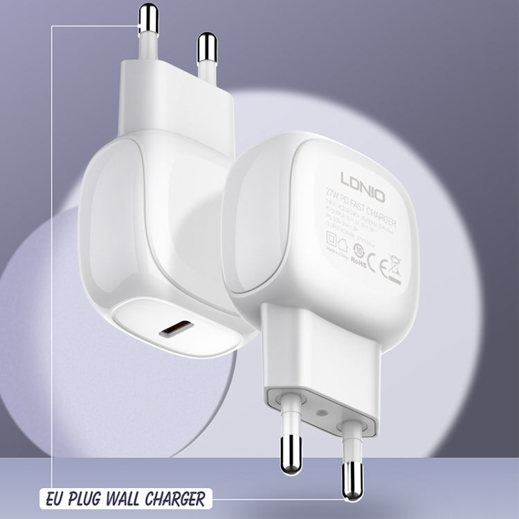 LDNIO A1206C PD27W USB-C / Type-C 快充器，附 1米 8 Pin 線，歐規插頭