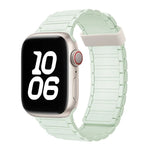 三珠磁吸環矽膠錶帶，適用於 Apple Watch Series 5 44mm