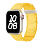 三珠磁吸環矽膠錶帶，適用於 Apple Watch Series 5 44mm