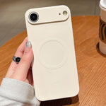 純色液態矽膠 MagSafe 磁吸手機殼，適用於 iPhone 17、iPhone Air、iPhone 16 Pro Max