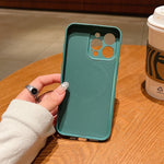 純色液態矽膠 MagSafe 磁吸手機殼，適用於 iPhone 17、iPhone Air、iPhone 16 Pro Max