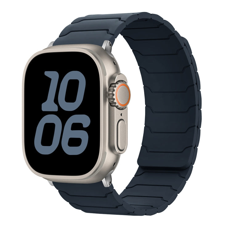 磁吸矽膠錶帶，適用 Apple Watch 46mm / 49mm / 45mm / 44mm，適用 Apple Watch 42mm / 41mm / 40mm / 38mm