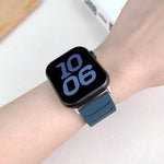 磁吸矽膠錶帶，適用 Apple Watch 46mm / 49mm / 45mm / 44mm，適用 Apple Watch 42mm / 41mm / 40mm / 38mm