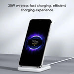 原廠小米 30W 直立式無線充電器，直立式支架