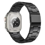 Norman 錶扣三節不鏽鋼錶帶，適用於 Apple Watch 46mm / 49mm / 45mm / 44mm