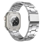 Norman 錶扣三節不鏽鋼錶帶，適用於 Apple Watch 46mm / 49mm / 45mm / 44mm