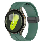 xDfind 折疊磁吸黑色扣環矽膠錶帶，適用 Samsung Galaxy Watch7 / FE / 6 / 5 / 4