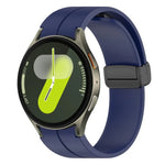 xDfind 折疊磁吸黑色扣環矽膠錶帶，適用 Samsung Galaxy Watch7 / FE / 6 / 5 / 4
