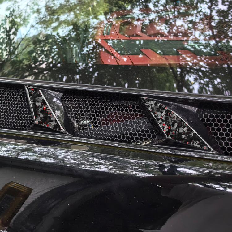 6pcs/Set Forged Gold Foil Carbon Fiber Car Engine Side Vents Decorative Sticker for Chevrolet Corvette C8 2020-, Left and Right Driver, Engine Side Vents