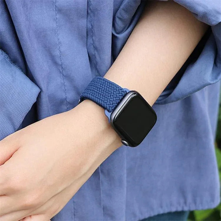 梯形扣環尼龍錶帶，附磨砂薄膜PC保護蓋，適用於Apple Watch系列44mm、Apple Watch系列40mm、Apple Watch系列10 / 11 46mm、Apple Watch系列10 / 11 42mm、Apple Watch系列45mm、Apple Watch系列41mm