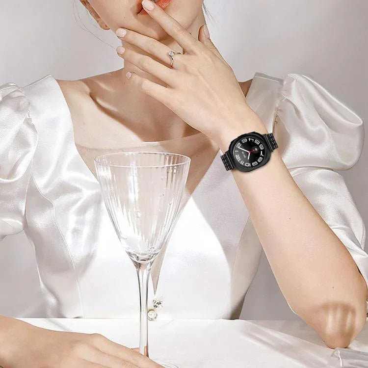 七珠扣環不鏽鋼錶帶，適用於 Samsung Galaxy Watch Ultra 47mm / Ultra 2025