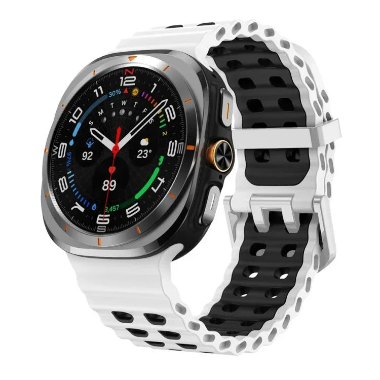 海洋雙色雙排孔銀扣矽膠錶帶，適用於 Samsung Galaxy Watch Ultra / Ultra 2025