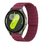 xDfind 磁吸矽膠錶帶，適用於 Samsung Galaxy Watch Ultra / Ultra 2025，Samsung Galaxy Watch8 / 8 Classic，Samsung Galaxy Watch 7 / 6 / 5 / FE