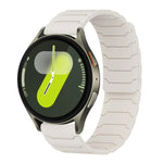 xDfind 磁吸矽膠錶帶，適用於 Samsung Galaxy Watch Ultra / Ultra 2025，Samsung Galaxy Watch8 / 8 Classic，Samsung Galaxy Watch 7 / 6 / 5 / FE