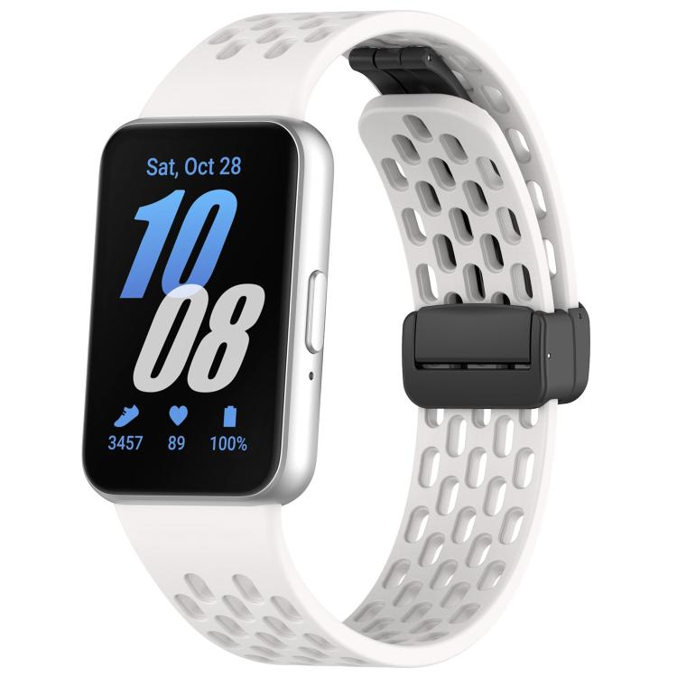 xDfind 孔洞式磁吸黑色扣環矽膠錶帶，適用於 Samsung Galaxy Fit3