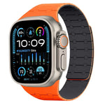 xDfind 對比色磁性矽膠錶帶，適用於 Apple Watch 42 / 44 / 45 / 46 / 49mm，適用於 Apple Watch 38 / 40 / 41 / S10 42mm