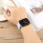 斜紋雙色彈性尼龍磁扣錶帶，適用於 Apple Watch 46mm / 49mm / 45mm / 44mm，適用於 Apple Watch 42mm / 41mm / 40mm / 38mm