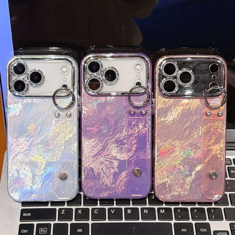 鍍膜箔片金屬質感手環支架TPU手機殼，適用於iPhone 13