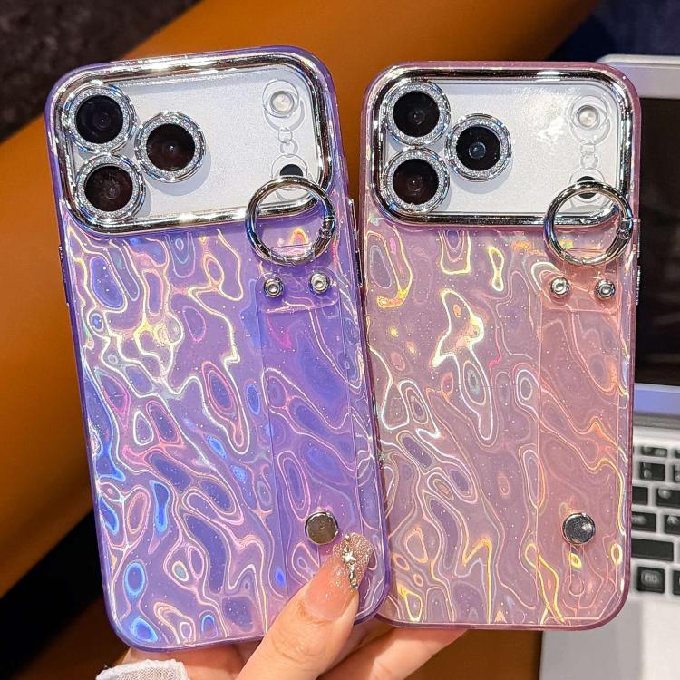 鍍膜箔片金屬質感手環支架TPU手機殼，適用於iPhone 13