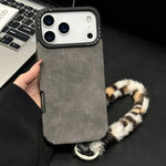 仿麂皮布料TPU手機殼附絲網印刷兔子絨繩，適用於 iPhone 17 Pro Max，適用於 iPhone 17 Pro，適用於 iPhone 17，適用於 iPhone 16 Pro Max，適用於 iPhone 16 Pro，適用於 iPhone 16，適用於 iPhone 15 Pro Max，適用於 iPhone 15 Pro