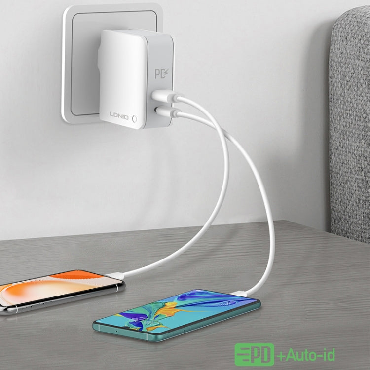 LDNIO A4403C 30W PD + 自動識別可摺疊快速旅行充電器，附 1m USB-C / Type-C 線，澳洲插頭，附 Type-C 線，30W 附 Type-C 線