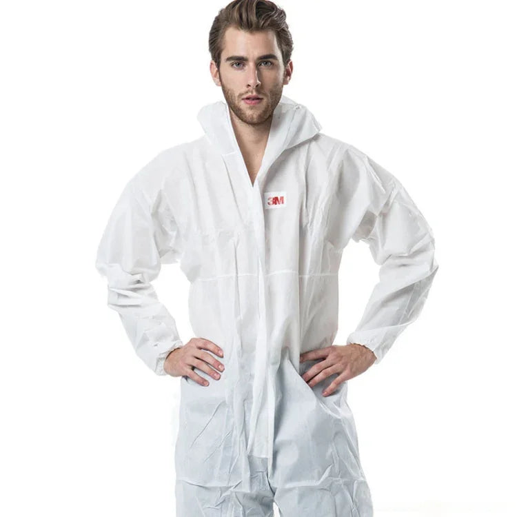 3M 4515一體式白色防靜電防化學防塵噴砂服帶帽，尺寸：L，3M L