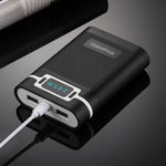 HAWEEL DIY 4顆 18650 電池（不含）10000mAh 行動電源外殼盒，附 2個 USB 輸出及顯示，適用於 iPhone、Galaxy、Sony、HTC、Google、Huawei、小米、Lenovo 及其他智慧手機，DIY 4顆 18650 10000mAh 電池（美規）