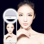 適用於 iPhone、Galaxy、華為、小米、LG、HTC 及其他智慧型手機的充電自拍美顏燈，附可調式夾子及 USB 線