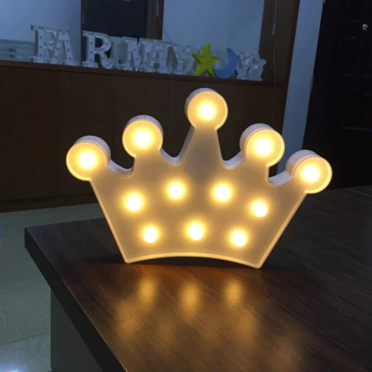 2節AA電池供電派對節慶桌燈夜燈，小皇冠（粉紅）、小皇冠（藍）、小皇冠（白）