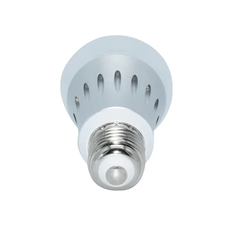 WiFi 2.4GHz兼容Alexa與Google Home，FCC / CE / RoHS認證，交流85-265V