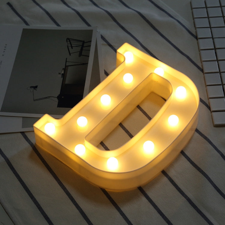 乾電池供電暖白色立式掛式 LED 節日燈，A，N，B，O，C，P，D，Q，E，R，F，G，T，U，V，I，W，J，K，X，L，M，Z