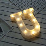 乾電池供電暖白色立式掛式 LED 節日燈，A，N，B，O，C，P，D，Q，E，R，F，G，T，U，V，I，W，J，K，X，L，M，Z
