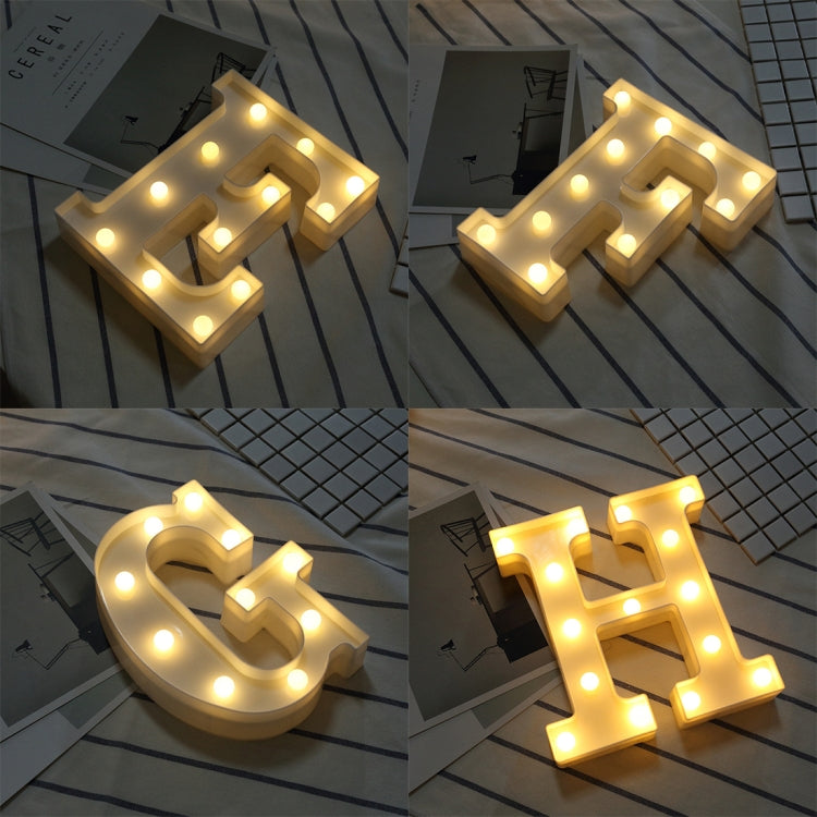 乾電池供電暖白色立式掛式 LED 節日燈，A，N，B，O，C，P，D，Q，E，R，F，G，T，U，V，I，W，J，K，X，L，M，Z