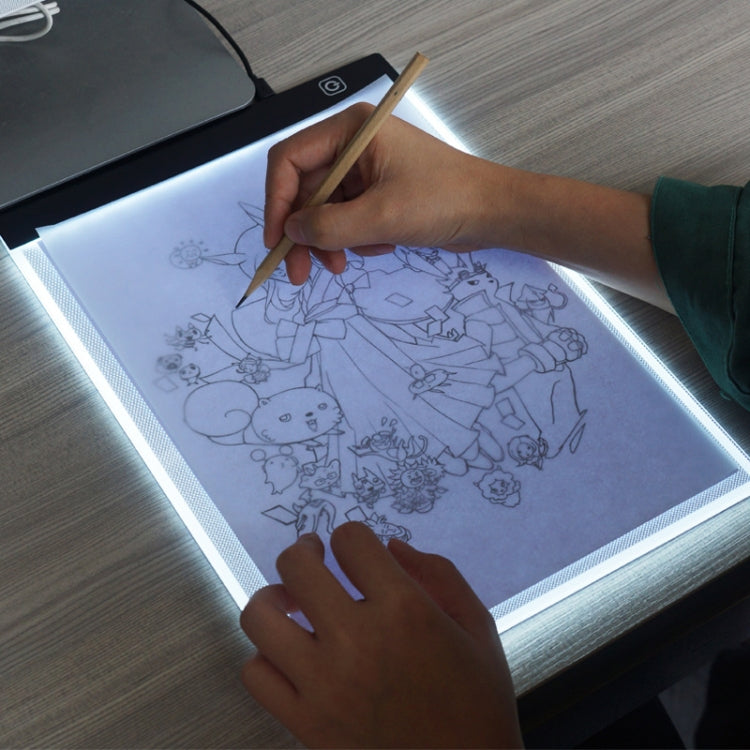 超薄 A4 尺寸便攜式 USB LED 藝術描圖燈箱複寫板，適合藝術家繪畫素描動畫及 X 光檢視，無亮度調節