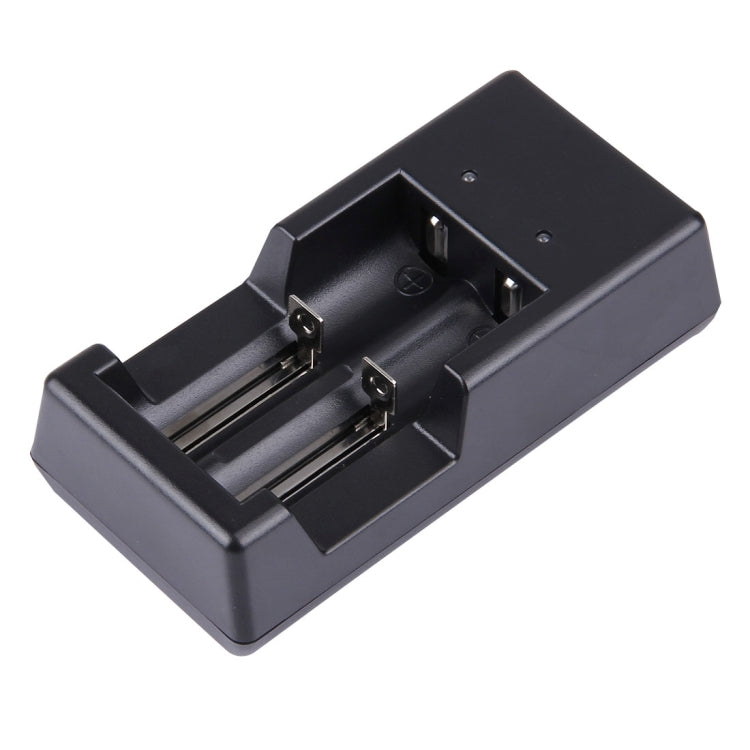 通用 USB 1.2V / 3.7V 可充電電池充電器，通用型