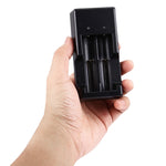 通用 USB 1.2V / 3.7V 可充電電池充電器，通用型