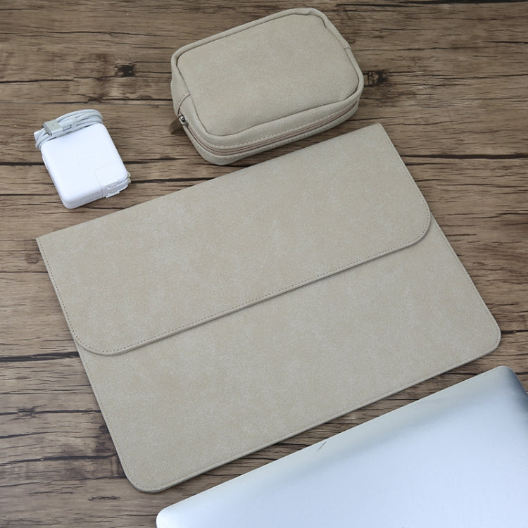 適用於 MacBook 12 吋 A1534 (2015 - 2017) 的 2 合 1 橫式霧面皮革筆電內袋 + 電源袋