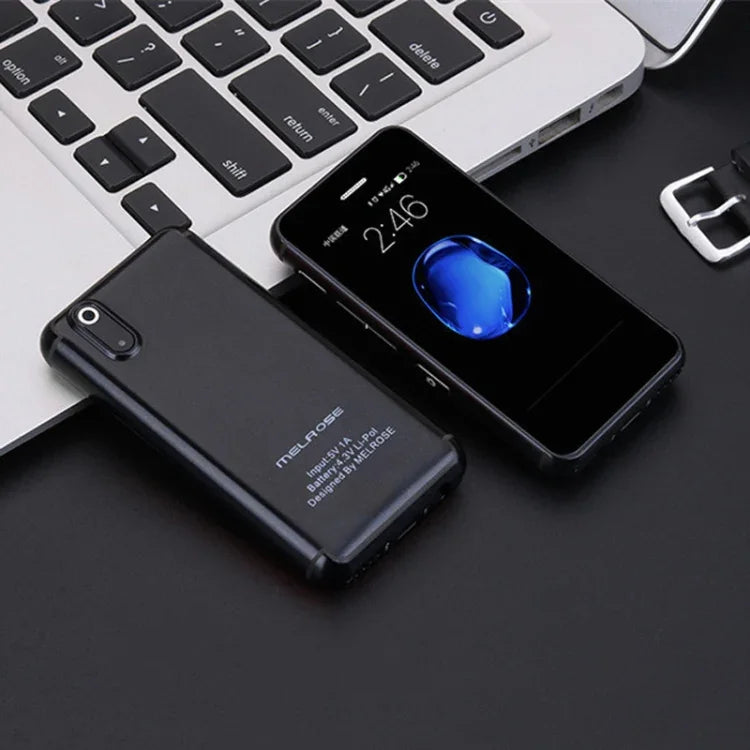 2.45 吋，Android 5.1 MTK6580 四核心，支持藍牙 / WiFi，網絡：3G，1GB+8GB+32GB TF