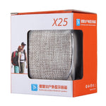 X25 便攜式布面設計藍牙立體聲喇叭，內建麥克風，支援免持通話、TF 卡與 AUX 輸入，藍牙距離：10米