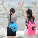 戶外防水雙肩包乾燥袋PVC桶包，容量：30L，容量：30L（天空藍），容量：30L（黃色），容量：30L（黑色），容量：30L（深藍色），容量：30L（橙色），容量：30L（粉紅色），容量：30L（綠色）