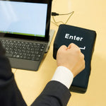 大 Enter 鍵 USB 電腦桌面枕 創意通風 Enter 鍵手枕（黑色）