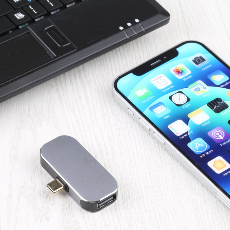 3 合 1 USB-C / Type-C 公對 USB-C / Type-C 充電 + USB + DP 母轉接器，USB-C / Type-C + USB + DP