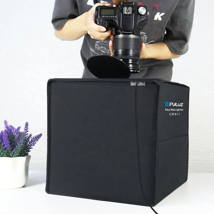 PULUZ 30cm 折疊環形燈攝影照明棚拍攝箱套裝，含 6 色背景布（黑 / 白 / 橙 / 紅 / 綠 / 藍），30cm 黑色箱