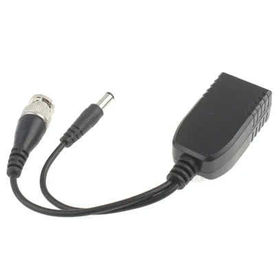 1 路被動電源與視訊巴倫連接器，1 路