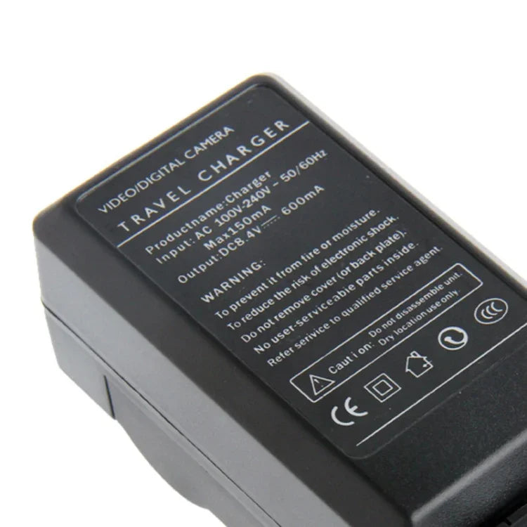 Casio NP-130 數位相機電池車用充電器，NP-130