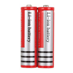 2 件組 UltraFire 18650 3000mAh 3.7V 長效可充鋰離子電池，3000mAh