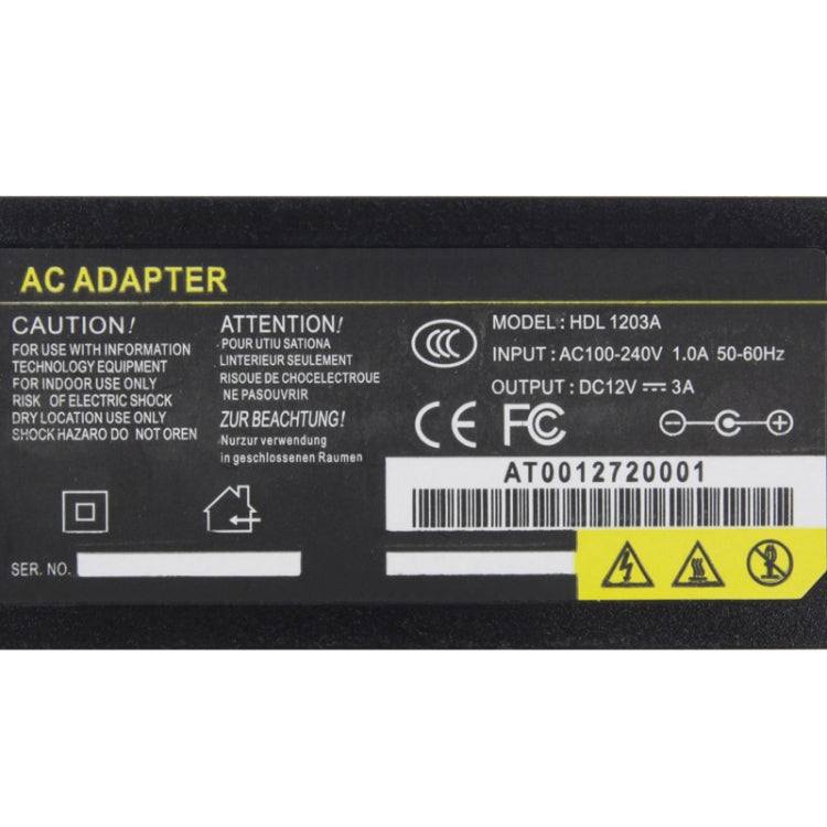 英國插頭 12V 3A / 4 路 DVR 交流電源適配器，輸出端子：5.5 x 2.5mm，澳洲插頭 12V 3A，英國插頭 12V 3A，美國插頭 12V 3A，歐洲插頭 12V 3A