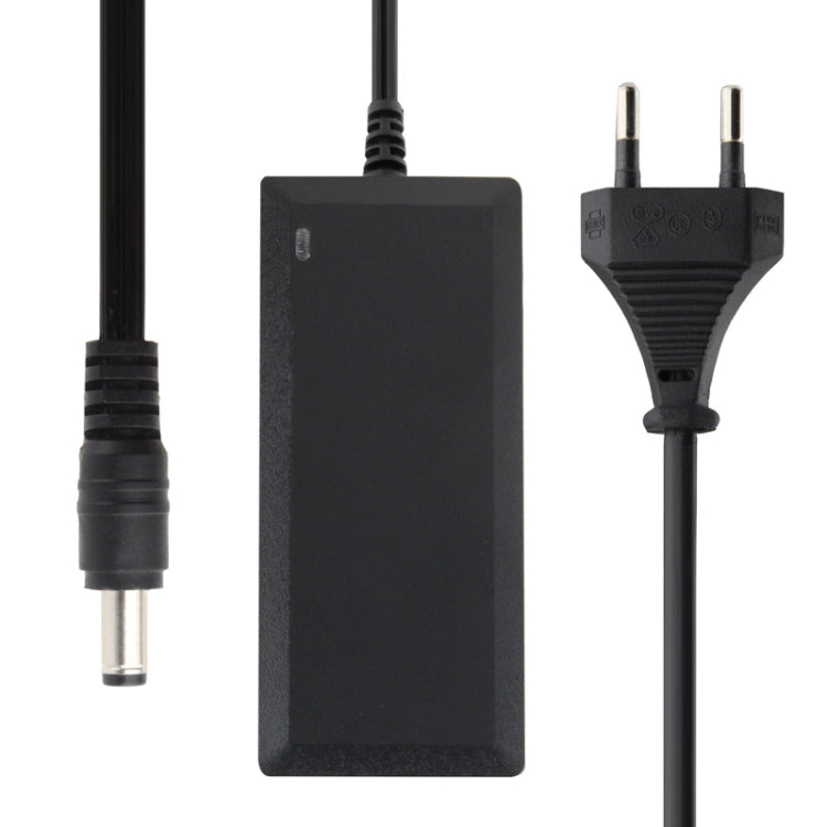 英國插頭 12V 3A / 4 路 DVR 交流電源適配器，輸出端子：5.5 x 2.5mm，澳洲插頭 12V 3A，英國插頭 12V 3A，美國插頭 12V 3A，歐洲插頭 12V 3A