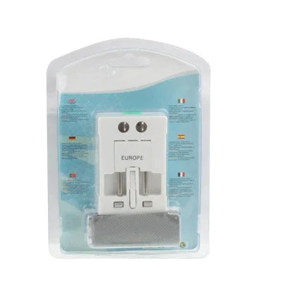 通用美規 / 歐規 / 澳規 / 英規旅行交流電源轉接插頭，帶 USB 充電插座，帶 USB 埠